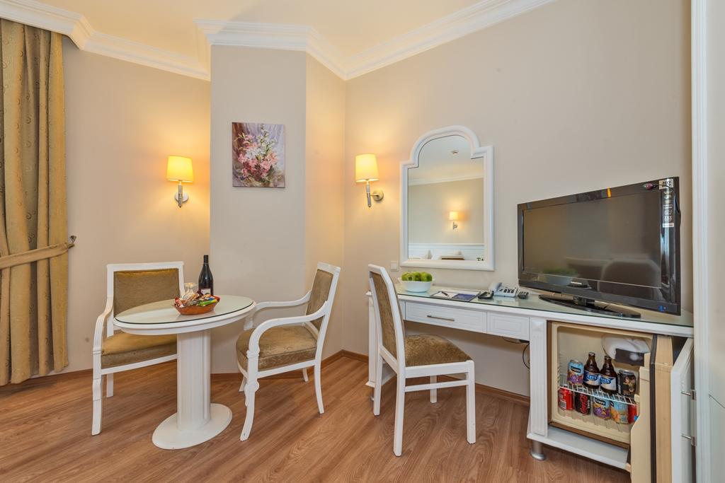 Fuar Hotel Stambuł Zewnętrze zdjęcie